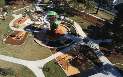Parque infantil inspirado en la naturaleza de Fairfield Heights Park