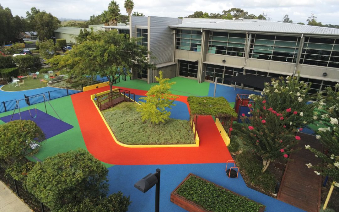 Espace de jeux adapté aux personnes handicapées dans la région des Northern Beaches, Australie